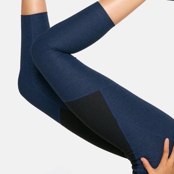 Outdoor Voices TechSweat 3/4 Two Tone Leggings Baltic Night Small - Picture 4 of 12